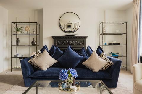 3 bedroom apartment to rent, Curzon Street, Mayfair W1J