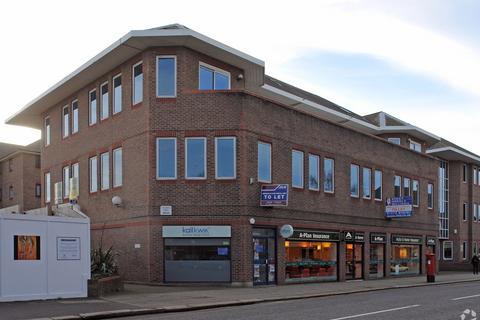 Office to rent, 32-38 Upper High St Epsom KT17 4QJ