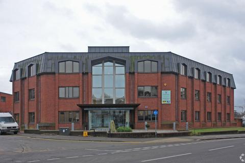 Office to rent, Brighton Rd Redhill RH1 6QZ