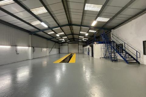 Distribution warehouse to rent, Peacock Vw Stoke On Trent ST4 2XJ