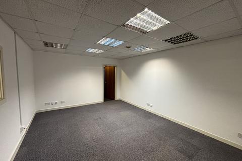 Warehouse to rent, 1 Union Glen Aberdeen AB11 6ER