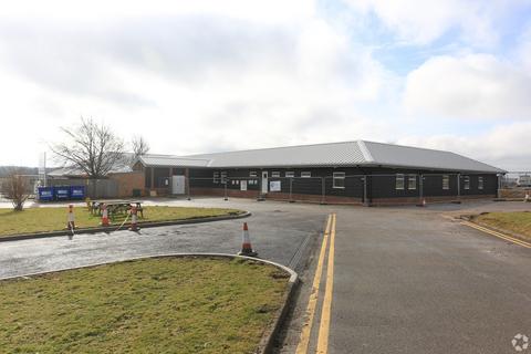 Office to rent, Kings Mill Ln Redhill RH1 5JZ