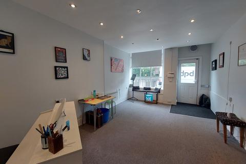 Retail property (high street) to rent, 34 Ashley Rd Aberdeen AB10 6RJ