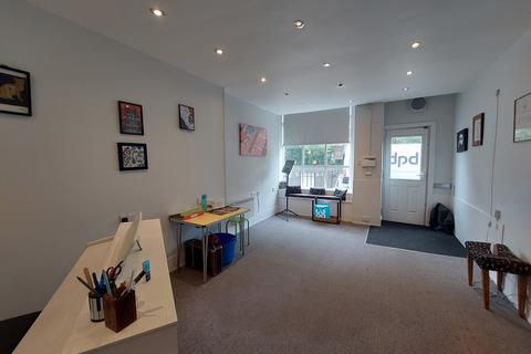 Retail property (high street) to rent, 34 Ashley Rd Aberdeen AB10 6RJ