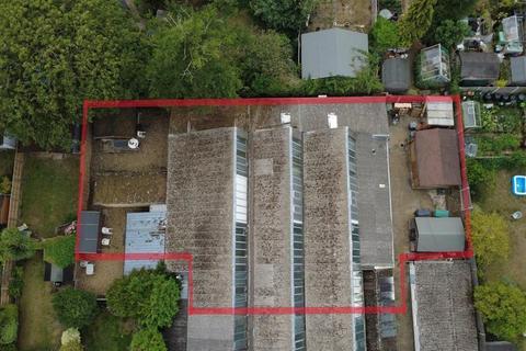 Warehouse for sale, Kings Rd Addlestone KT15 3BG