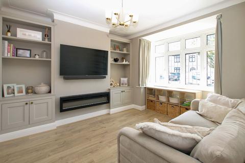 3 bedroom end of terrace house for sale, Stanley Road, Hornchurch RM12