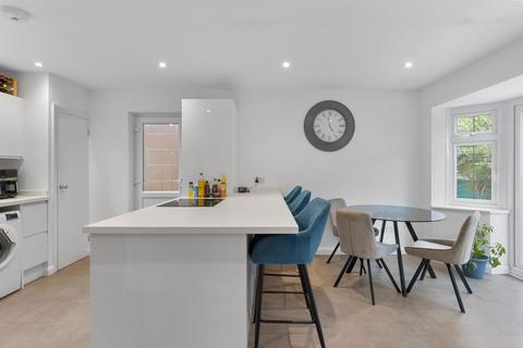 35 Milldown Road, Seaford, BN25 3PB
