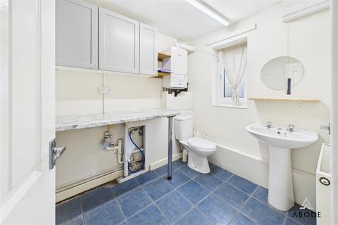 26 Holme Close, Hatton, Derby, DE65 5EE