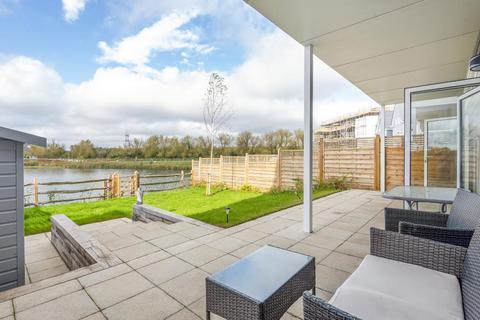 undefined, Green Park Village,  Reading,  Berkshire,  RG2