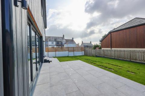 4 bedroom detached house for sale, Trewoon, St. Austell, St. Austell , PL25