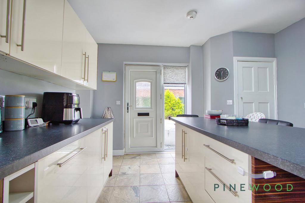 Kitchen / Diner