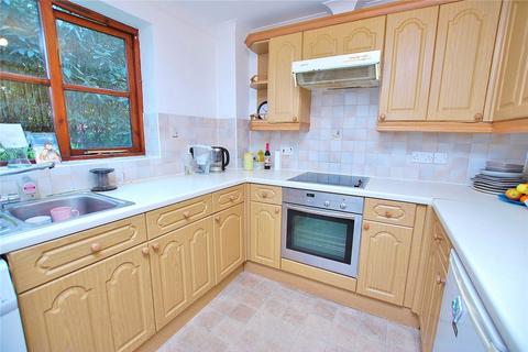 1 bedroom apartment for sale, St. Saviours Place, Leas Road, Guildford, Surrey, GU1