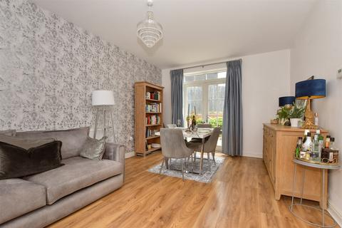 undefined, Three Fields Road, Tenterden TN30