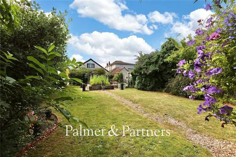 5 bedroom detached house for sale, Bixley Road, Ipswich, Suffolk, IP3