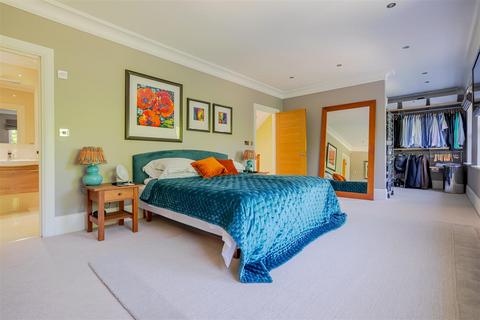 6 bedroom detached house for sale, Llanvair Drive, Ascot