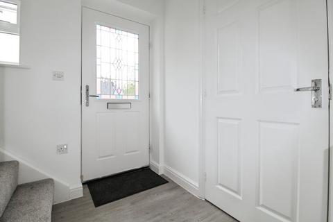 4 Heather Gardens, Waltham Abbey, EN9 3YF