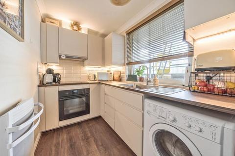undefined, Basingstoke,  Hampshire,  RG21