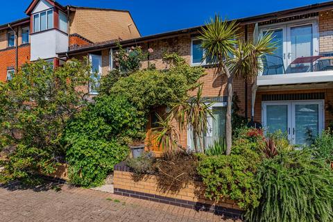 undefined, Plas Taliesin, Penarth CF64