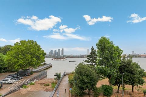 2 bedroom flat for sale, Frans Hals Court, Amsterdam Road, LONDON E14