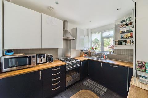 undefined, Ambergate Street, London SE17