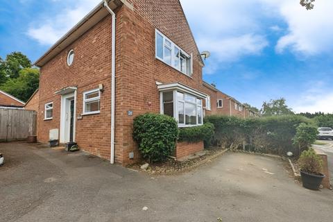 28 Walnut Avenue, Yate, Bristol, BS37 7AT