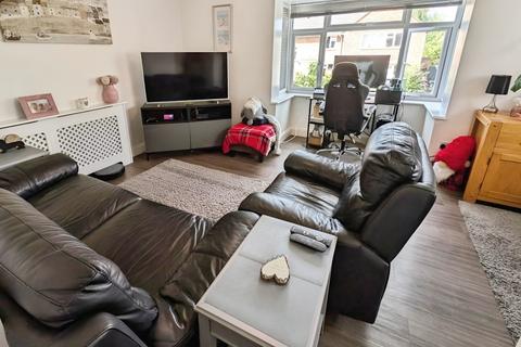 28 Walnut Avenue, Yate, Bristol, BS37 7AT