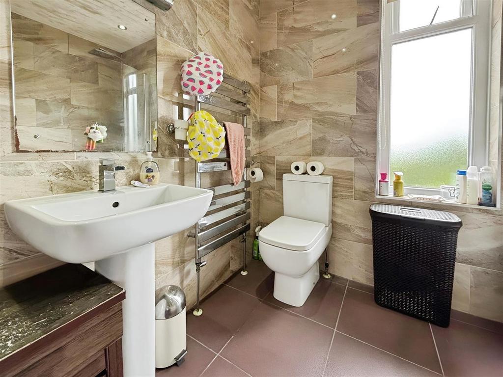 Family Bathroom