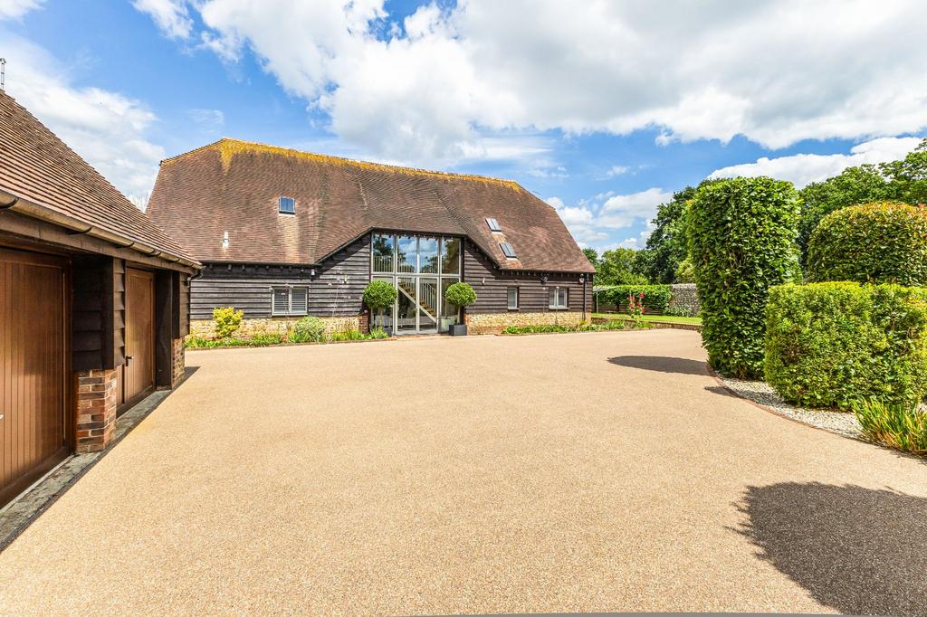 Hewarts Barn