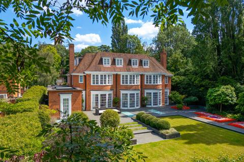 8 bedroom detached house to rent, Winnington Road, London, N2