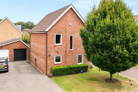 undefined, Vickers Row, Berkshire RG12