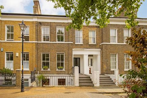 2 bedroom flat for sale, Sutherland Square, London SE17