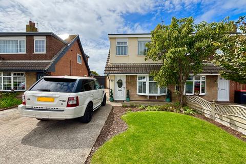 3 bedroom semi-detached house for sale, Marine Parade, Fleetwood FY7