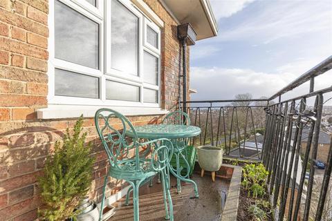 1 bedroom flat for sale, Horne Way, Putney, SW15