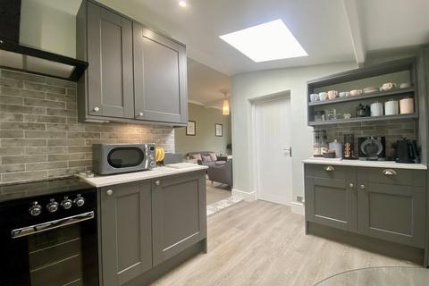 5 bedroom detached bungalow for sale, Old Elmore Lane, Quedgeley, Gloucester