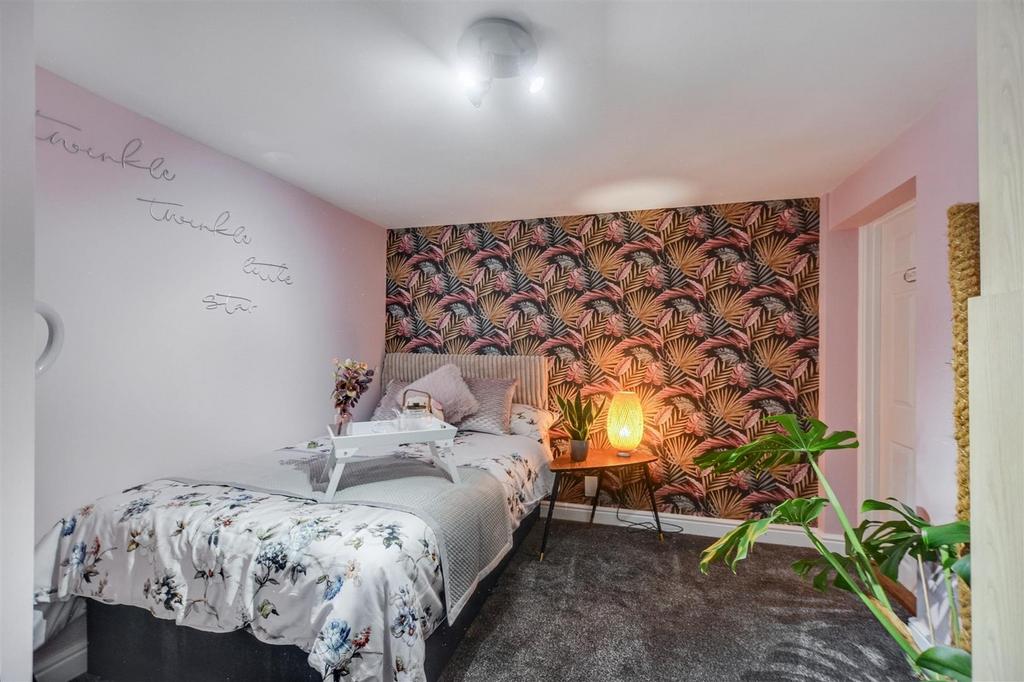 Annex Bedroom 1.jpeg