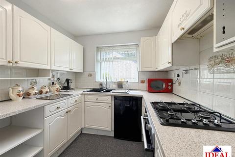 2 bedroom semi-detached bungalow for sale, Campsall Park Road, Campsall, Doncaster
