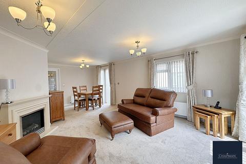 2 bedroom chalet for sale, Cambrian Residential Park, Cardiff, CF5