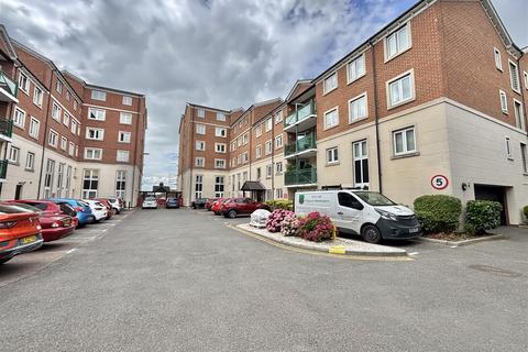 undefined, Hamlet Court Road, Westcliff-On-Sea