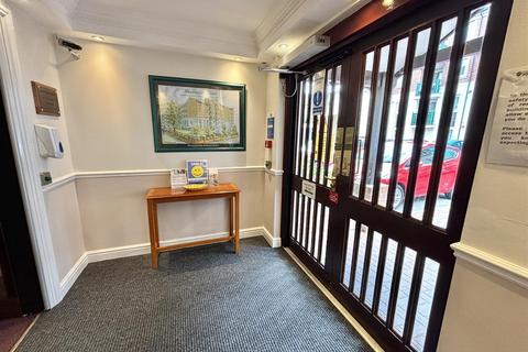 undefined, Hamlet Court Road, Westcliff-On-Sea