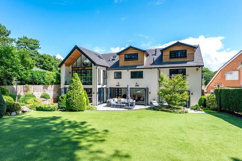 5 bedroom detached house for sale, Badgers Rake, Liverpool L37