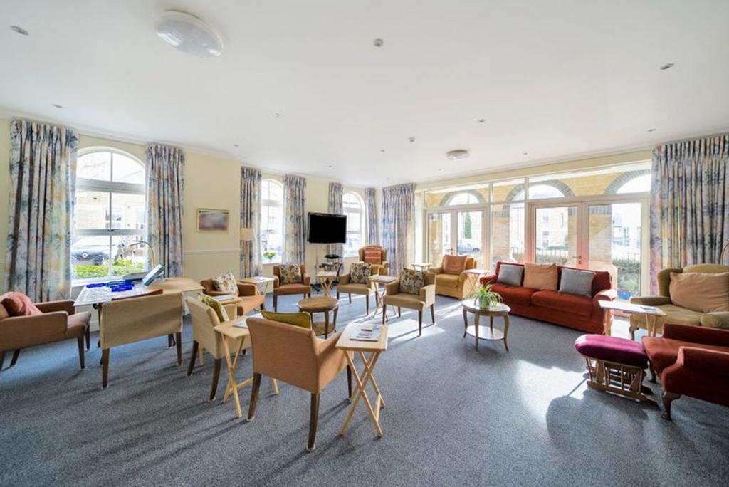 Communal Lounge