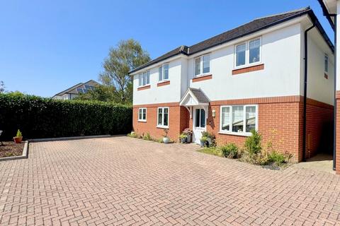 1 Catherine Close, Poole, BH12 3EF