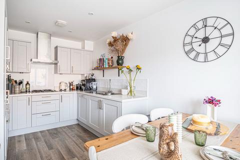 3 bedroom semi-detached house for sale, Buckthorn Road, Whitchurch, Hampshire, RG28 7FZ
