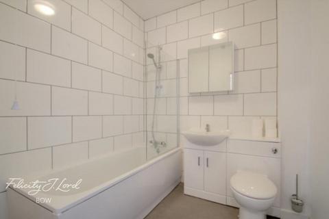 1 bedroom flat to rent, Old Church Road, LONDON