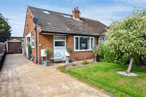 3 bedroom bungalow for sale, The Oval, Rothwell, Leeds, West Yorkshire