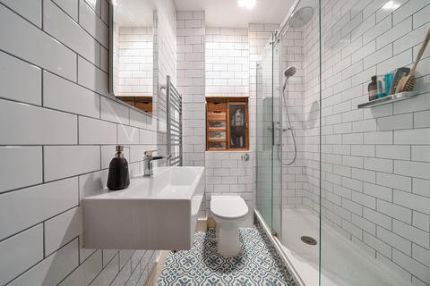 1 bedroom flat for sale, St. Stephens Crescent, London, W2