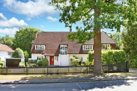 6 bedroom detached house for sale, Dukes Wood Drive, Gerrards Cross, Buckinghamshire, SL9