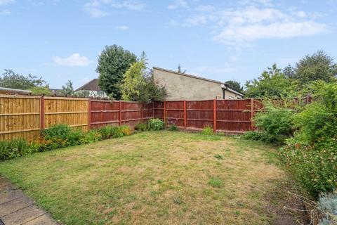 undefined, Knutsford Avenue, North Watford, WD24