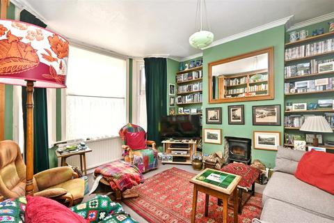 3 bedroom terraced house for sale, Seaford Road, Eastbourne