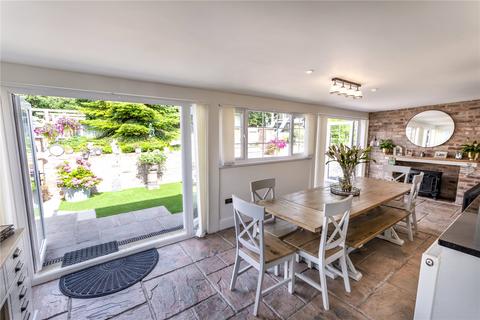 3 bedroom bungalow for sale, Grosvenor Road, Harworth and Bircotes, Doncaster, South Yorkshire, DN11